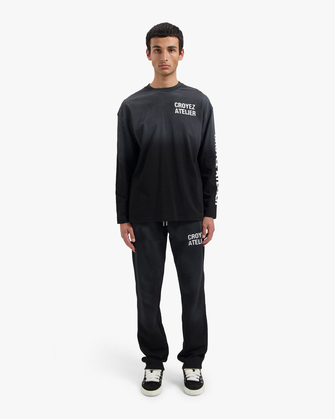 CROYEZ SPRAYED ATELIER LONGSLEEVE T-SHIRT | BLACK